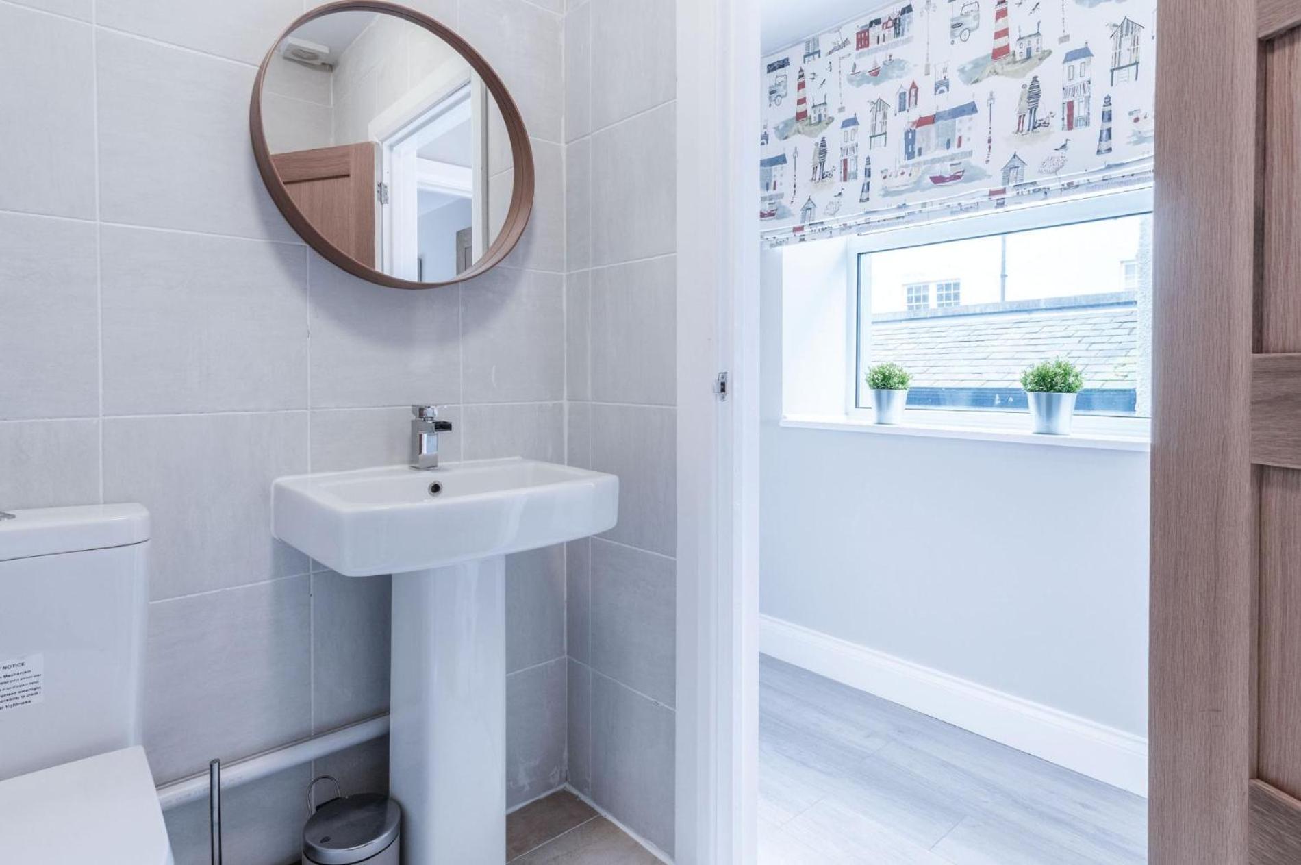 Harbour View - 2 Bedroom Apartment - Milford Haven Εξωτερικό φωτογραφία